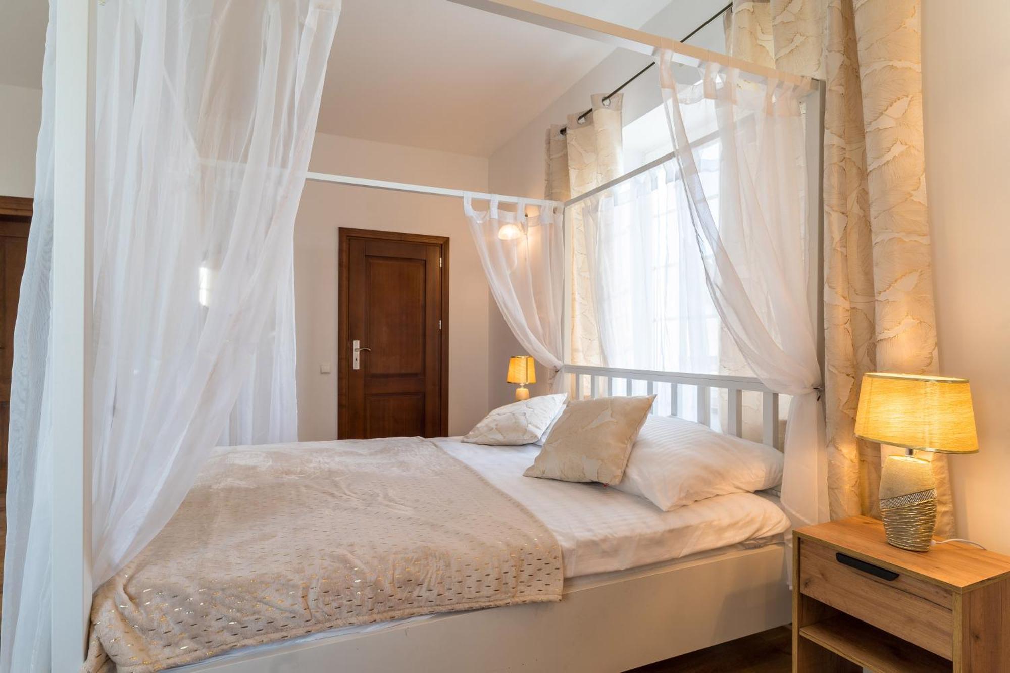 Pensjonat Well Clinic Medicine Estetic & Spa Gdansk Dış mekan fotoğraf